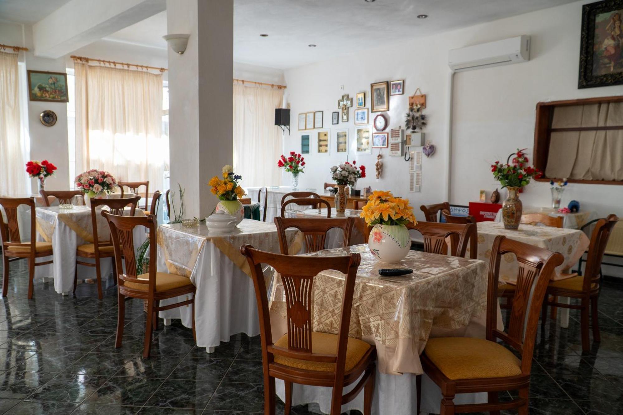 Pagona Hotel Лутра-Едіпсу Екстер'єр фото
