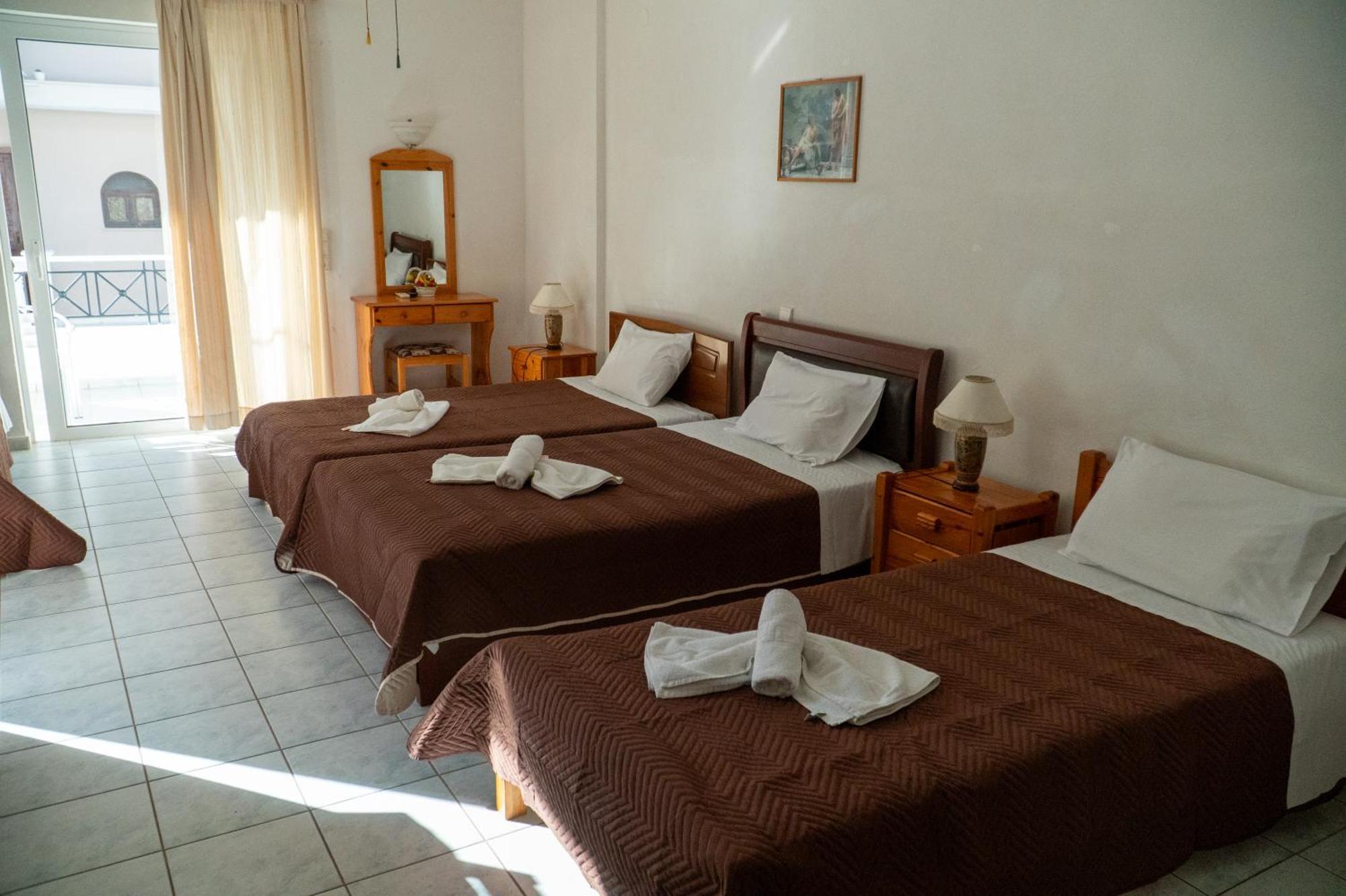 Pagona Hotel Лутра-Едіпсу Екстер'єр фото